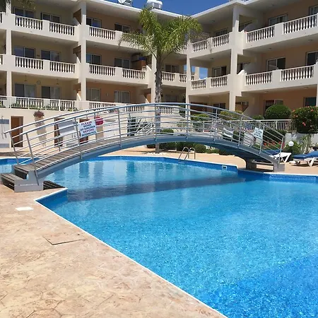 Diana Gardens بافوس