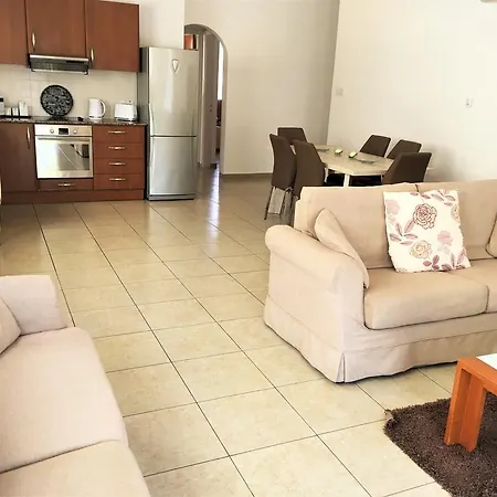 Apartment Diana Gardens *