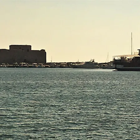 Diana Gardens 파포스